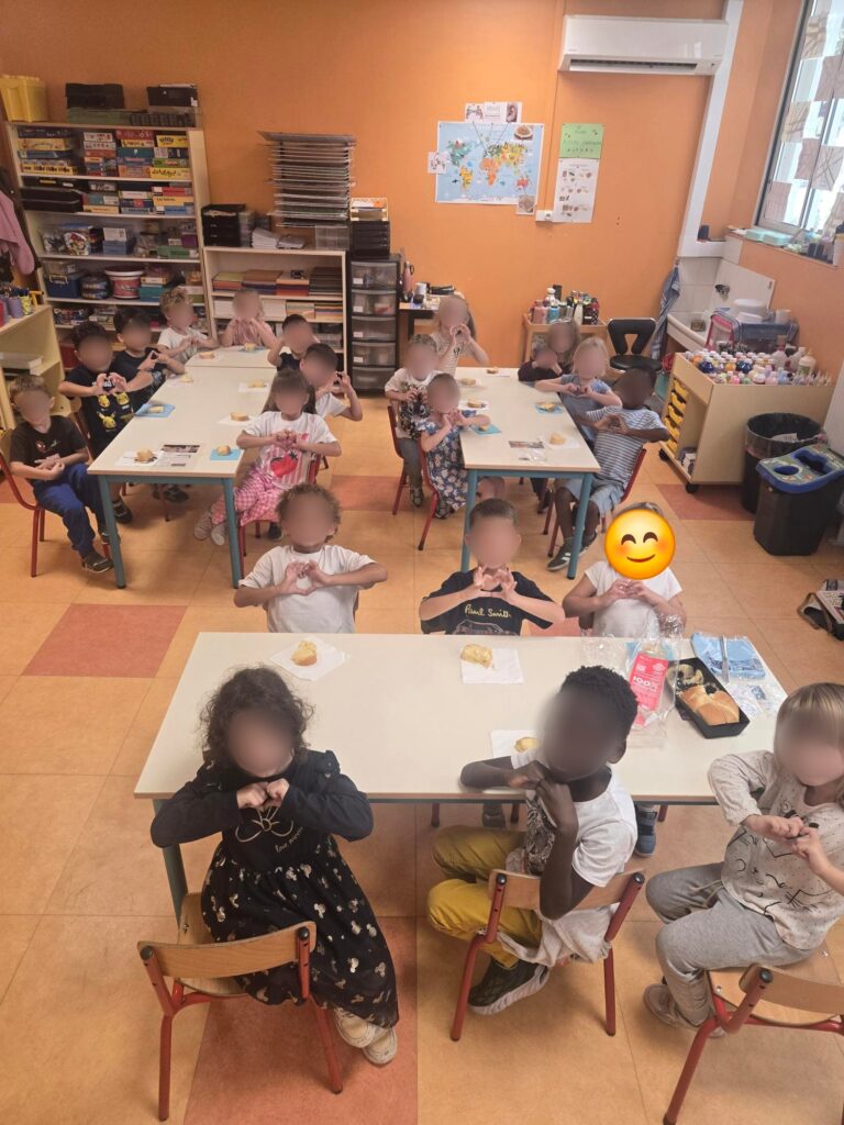 🥖 Une dégustation solidaire à l’école : merci à la mairie !